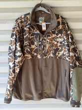 Load image into Gallery viewer, Drake Old School Camo Jacket (XXL)
