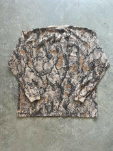 Load image into Gallery viewer, Vintage Camo Long Sleeve Shirt (3XL)
