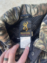 Load image into Gallery viewer, Vintage Browning Hydro Fleece Mossy Oak Treestand Camo Fleece Jacket (XL)