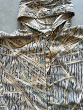 Load image into Gallery viewer, Vintage Light Weight Mossy Oak Shadow Grass Camo Hooded Jacket (XL)