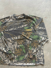 Load image into Gallery viewer, Vintage Trebark Big Woods Camo Long Sleeve Shirt (XL)