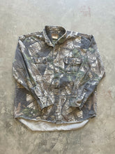 Load image into Gallery viewer, Vintage Duxbak Relatree Hardwoods Button-Up Shirt (M)