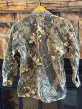 Load image into Gallery viewer, 90’s Cut Off Creek Mossy Oak Breakup (2nd Gen) Chamois Shirt (S) 🇺🇸