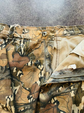 Load image into Gallery viewer, Mossy Oak Original Fall Foliage