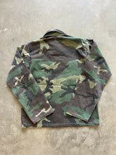 Load image into Gallery viewer, Vintage Army Camo Shacket (S)