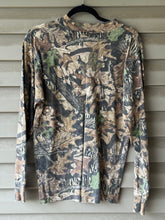 Load image into Gallery viewer, 00’s Mossy Oak Forest Floor Henley Shirt (M) 🇺🇸