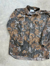 Load image into Gallery viewer, 90’s Mossy Oak Fall Foliage Camo Button Up (L) 🇺🇸