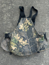 Load image into Gallery viewer, 00’s Mossy Oak Break Up Waxed Strap Vest