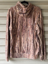 Load image into Gallery viewer, 00’s Avery KW-1 Killer Weed Fleece Hoodie Jacket (S)