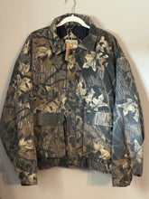 Load image into Gallery viewer, 00’s Northwest Territories Mossy Oak Breakup Jacket (L) 🇺🇸