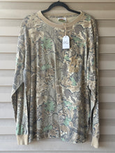 Load image into Gallery viewer, 90’s Realtree Advantage Shirt (XXL) 🇺🇸