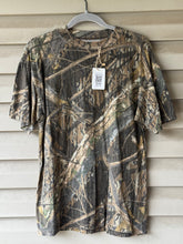 Load image into Gallery viewer, 00’s Mossy Oak Shadow Branch Shirt (M)