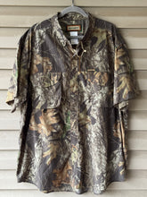 Load image into Gallery viewer, 00’s Remington Mossy Oak Breakup Performance Shirt (XXL)
