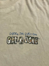 Load image into Gallery viewer, Y2K Larry The Cable Guy Git R Done Muddin’ Tee