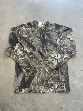 Load image into Gallery viewer, Vintage Mossy Oak Breakup Camo Long Sleeve Shirt (L)