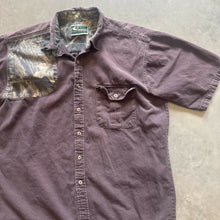 Load image into Gallery viewer, Vintage Mossy Oak Breakup Camo Button Up Shirt (L)