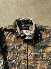 Load image into Gallery viewer, Vintage Browning Fall Foliage Camo Chamois Button Up (L)