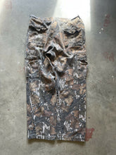 Load image into Gallery viewer, Vintage Mossy Oak Fall Foliage Camo Adjustable Waist Pants (L)