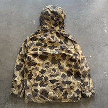 Load image into Gallery viewer, Vintage Columbia Duck Camo Jacket (L)