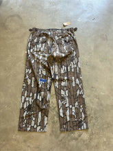 Load image into Gallery viewer, Vintage Trebark Camo Pants (M)