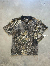 Load image into Gallery viewer, Vintage Mossy Oak Breakup Camo Polo (L)