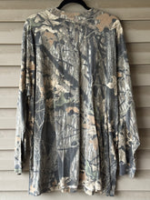 Load image into Gallery viewer, 90’s Cabela’s Mossy Oak Breakup Henley Shirt (XXL) 🇺🇸