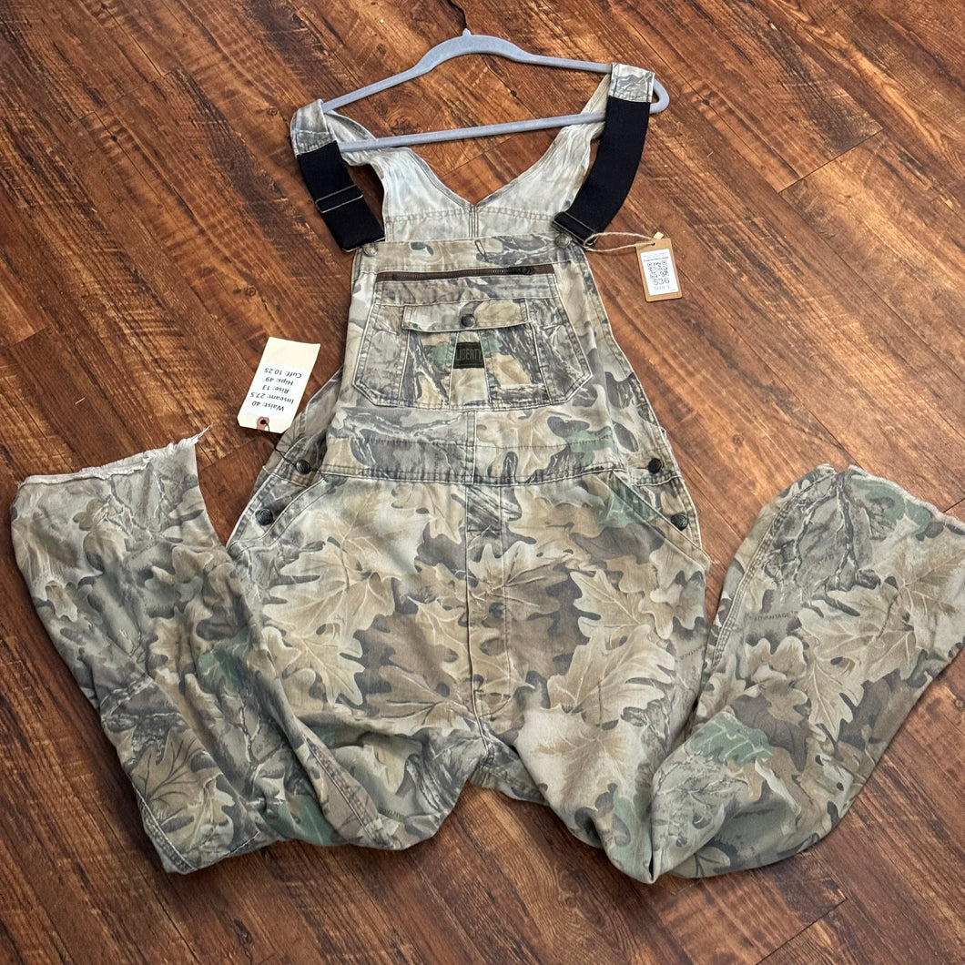 90's Liberty Realtree Advantage Classic Overalls (XL-Short