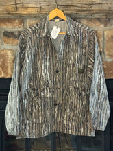 Load image into Gallery viewer, 80’s Liberty Realtree Original 3-Pocket Jacket (M/L) 🇺🇸