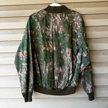 Load image into Gallery viewer, 00’s Mossy Oak Shadowleaf Bomber Jacket (M) 🇺🇸