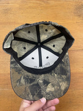 Load image into Gallery viewer, Vintage MossyOak Break-Up Camo “Flint Ink” SnapBack Hat