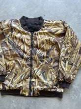 Load image into Gallery viewer, Vintage Advantage Wetlands Camo Puffer Jacket (XL)