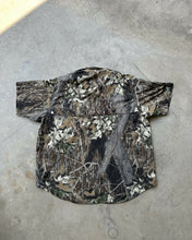 Load image into Gallery viewer, Vintage Mossy Oak Break Up Camo Light weight Button Up (3XL)