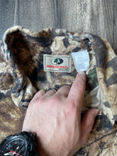 Load image into Gallery viewer, Vintage Mossy Oak Forest Floor Camo Chamois Shirt (L)