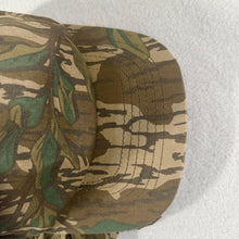 Load image into Gallery viewer, Vintage Mossy Oak Full Foliage Snapback Hat With Mask