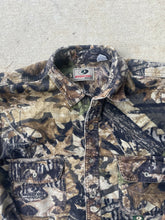 Load image into Gallery viewer, Vintage Mossy Oak Forest Floor Camo Chamois Shirt (L)