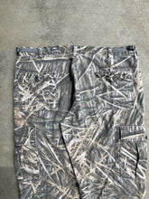 Load image into Gallery viewer, Vintage MossyOak Shadow Grass Camo Pants