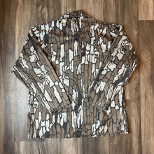 Load image into Gallery viewer, 1990’s Trebark Camo Lightweight Shacket (L)