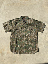 Load image into Gallery viewer, 90’s Browning Mossy Oak Green Leaf Shirt (XL)