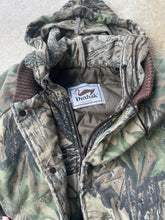 Load image into Gallery viewer, Vintage Duxbak Realtree Camo Bomber Jacket (L/XL)
