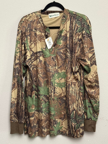 90’s Gander Mtn. Realtree Henley Shirt (XL/XXL)