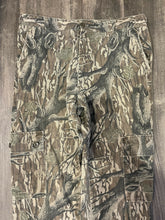 Load image into Gallery viewer, Vintage Mossy Oak Treestand Camo Adjustable Waist Pants (M)