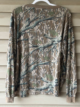 Load image into Gallery viewer, 90’s Mossy Oak Treestand Shirt (XL) 🇺🇸