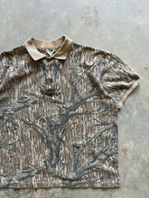 Load image into Gallery viewer, Vintage Mossy Oak Treestand Camo Polo Shirt (L)