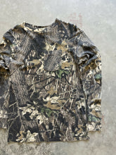 Load image into Gallery viewer, Vintage Mossy Oak Breakup Camo Long Sleeve Shirt (S)
