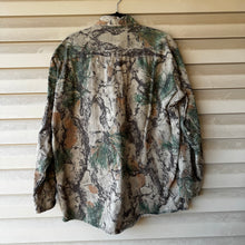 Load image into Gallery viewer, 00’s Natural Gear Field Shirt (L) 🇺🇸