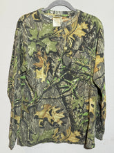 Load image into Gallery viewer, 00’s Mossy Oak Obsession Mesh Shirt (L)