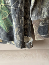 Load image into Gallery viewer, 00’s Mossy Oak Break Up Henley (XXL)