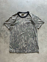 Load image into Gallery viewer, Vintage Realtree Camo Pocket T Shirt (M)