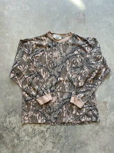Load image into Gallery viewer, Vintage Mossy Oak Treestand Camo Long Sleeve Shirt (L)
