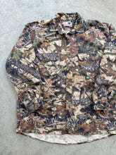 Load image into Gallery viewer, Vintage MossyOak Forest Floor Camo Chamios (XL/2XL)